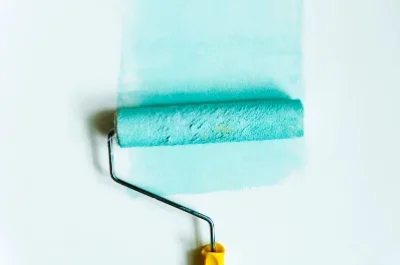 Peinture intérieure à Condamine — murs, plafonds et boiseries